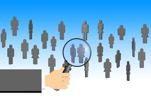 开云体育官方入口-比赛中阵容调整是否能带动进攻节奏，如何选择比赛阵型