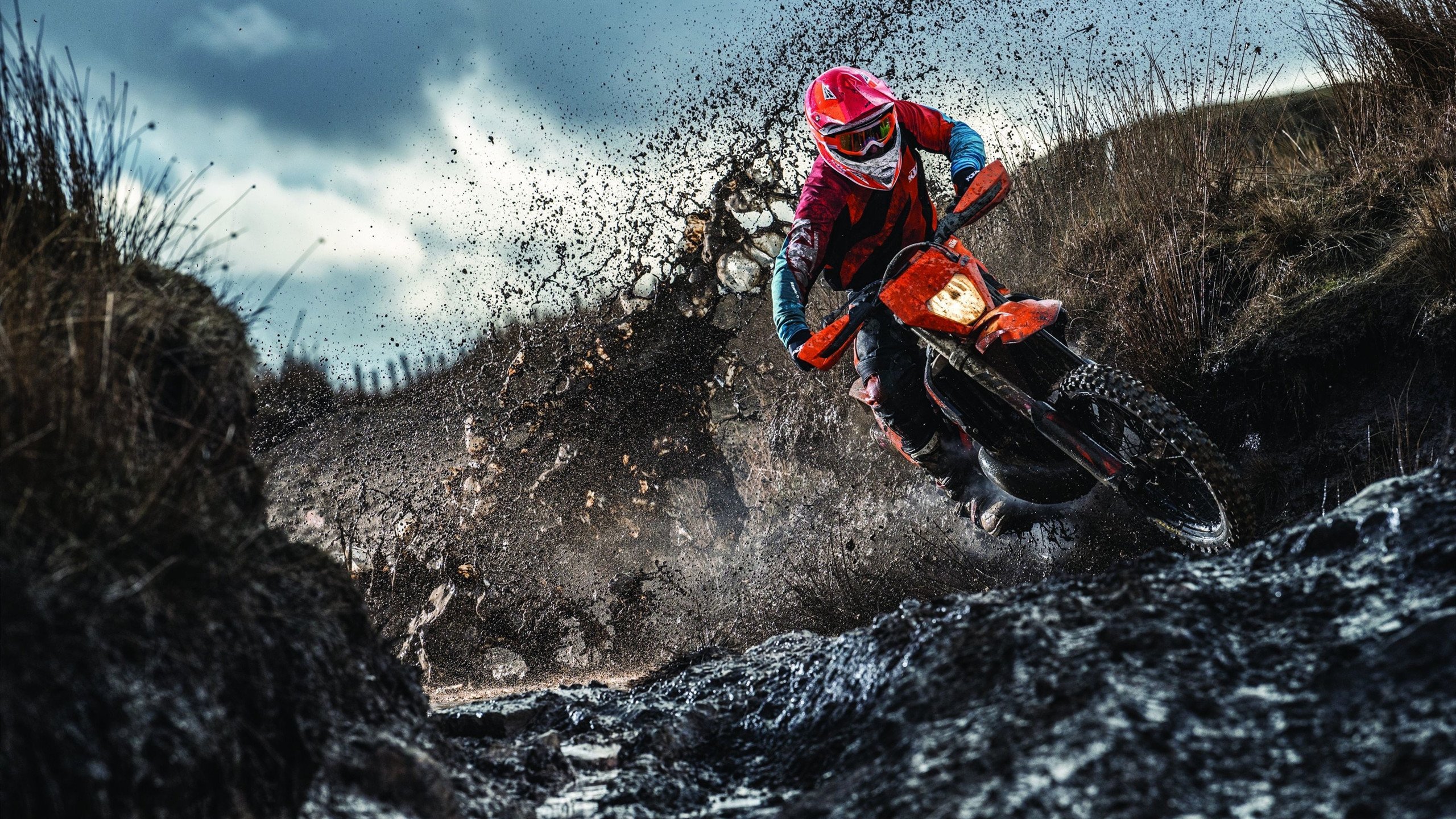 NBA常规赛掘金主场大胜快船 约基奇三节三双轻松收工,掘金队约基奇之前的中锋